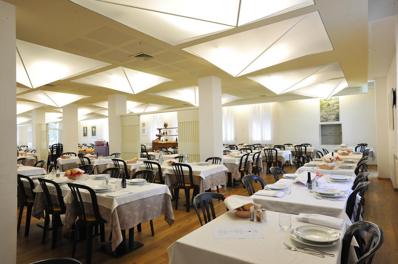 Hotel Terme Monticelli Terme Kültér fotó